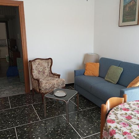 Tigullio Vacations - Da Gabriella Apartment Chiavari Bagian luar foto